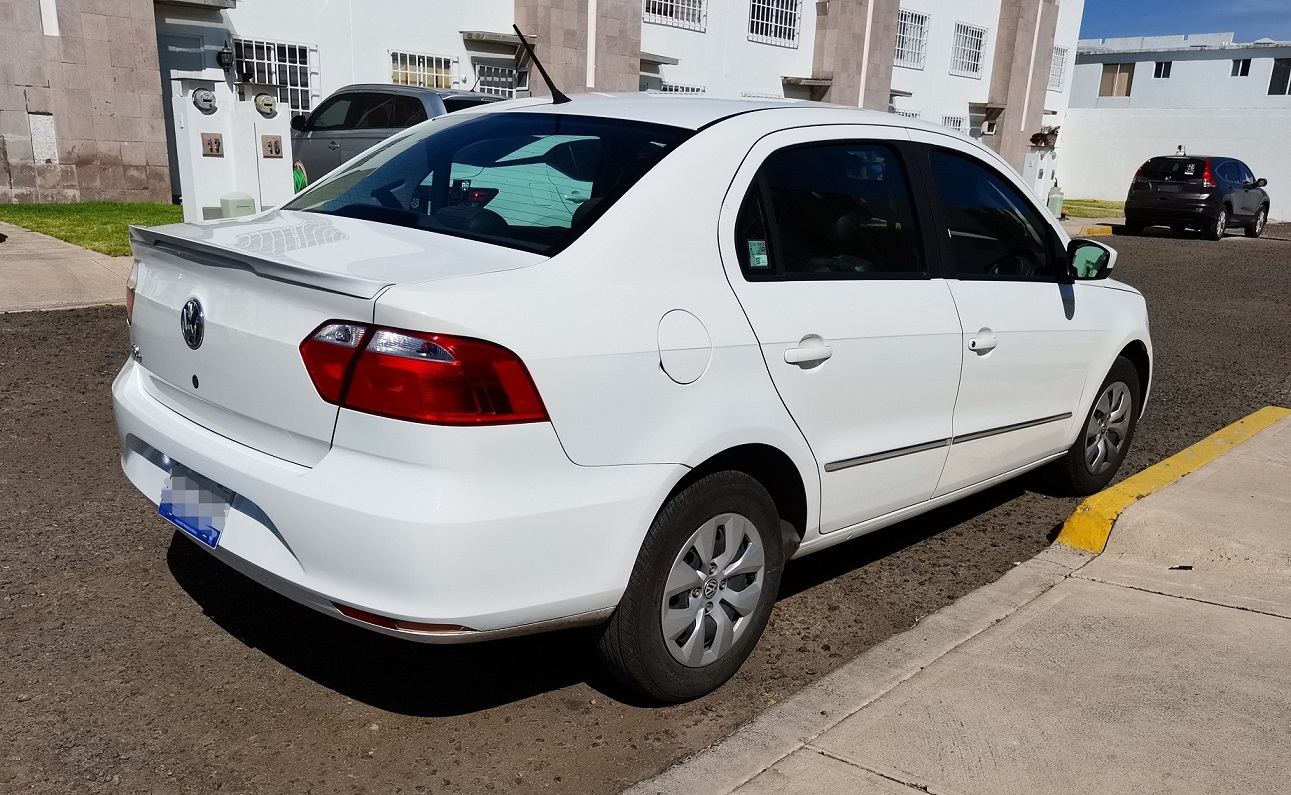 VW GOL 1.6 CL SEDAN 2016